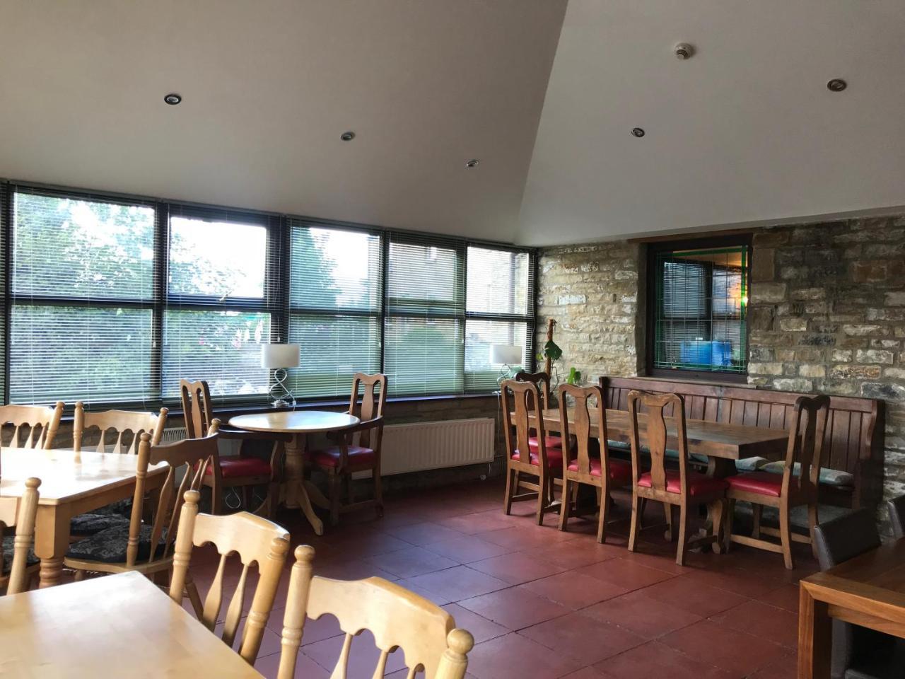 ホテルThe Miners Arms オールストン エクステリア 写真